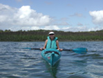 We rented kayaks and explored a big tidal marsh on the west side of the island. Notice Robyn's color-coordinated life vest/kayak/paddle ensemble. Tres chic.